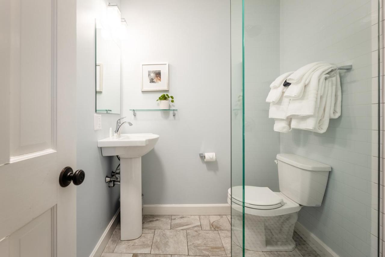 The Sailmaker'S House Hotel Portsmouth Bagian luar foto
