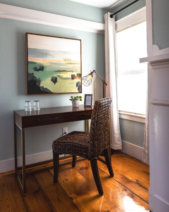 The Sailmaker'S House Hotel Portsmouth Bagian luar foto